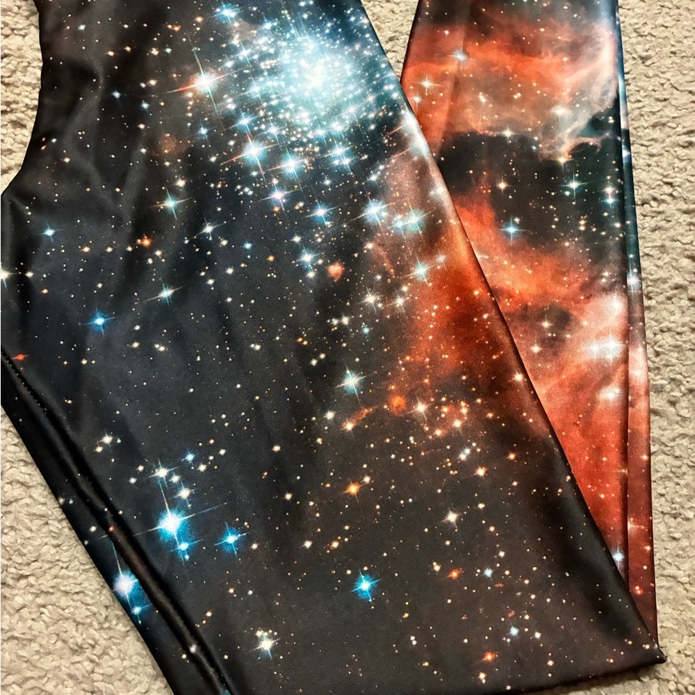 Blackmilk galactic leggings - Picture 5 of 12